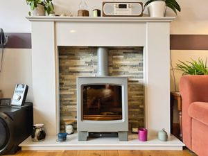 Photo 16- click for photo gallery